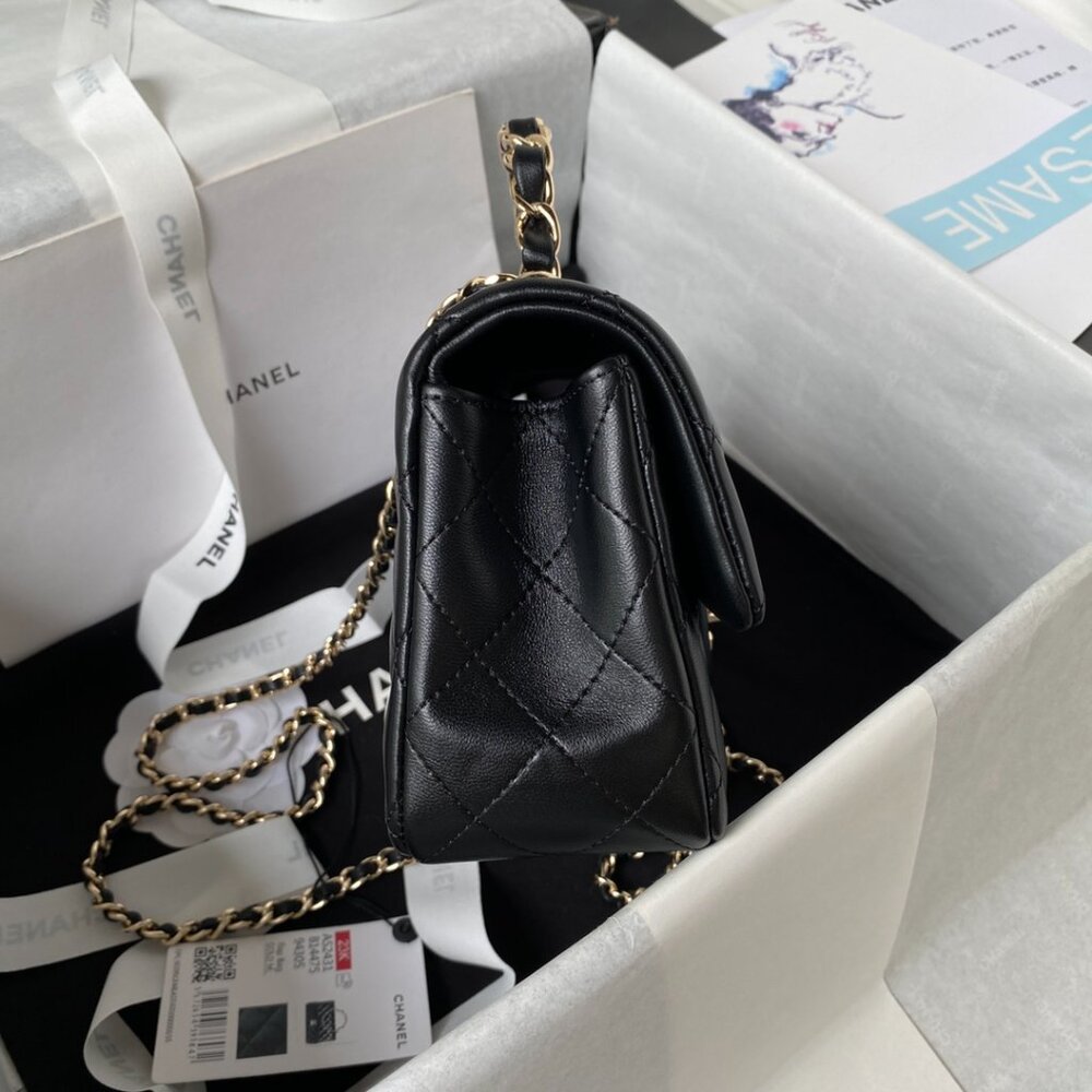 New Chanel Rectangular Classic Flap Bag Black Lam… - image 5